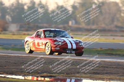 media/Jan-13-2024-CalClub SCCA (Sat) [[179f4822a7]]/Group 7/Sunset (Race)/